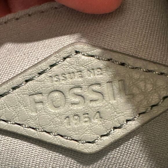 Fossil Sydney Mint Green Pebbled Leather Crossbody Camera Bag Coastal Preppy - Picture 10 of 16